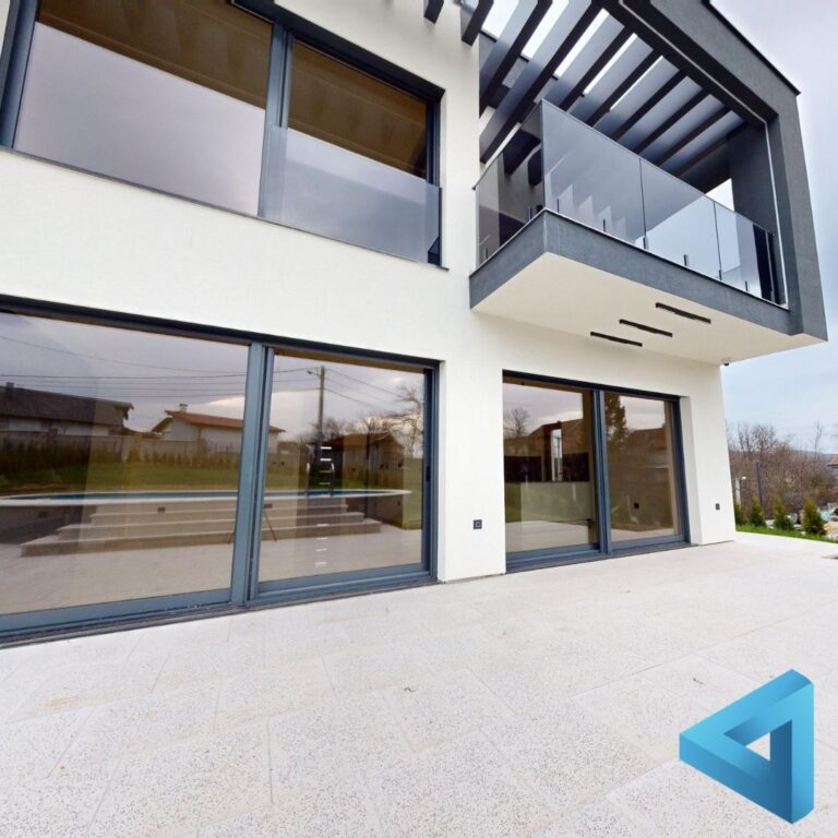 New-life-kuca-sa-bazenom-5