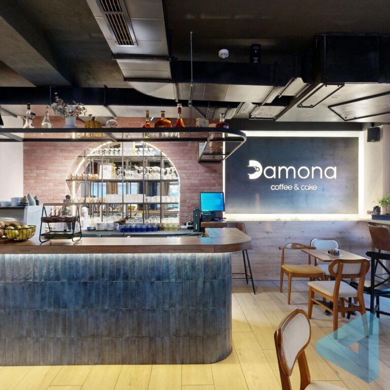 Damona_Coffee_&_Cake2